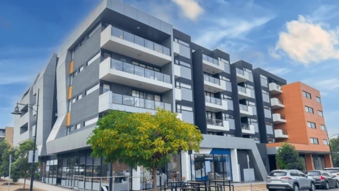 Commercial Real Estate for Lease: Retail vs Office vs Industrial Spaces